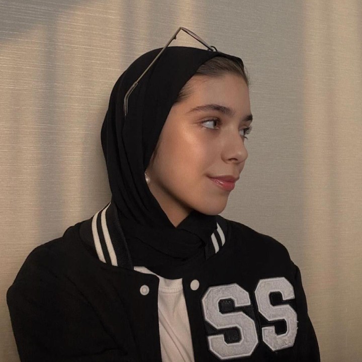 <p>Meski jarang tersorot media, Isabel Azhari sangat aktif di media sosialnya, Bunda. Banyak yang mengagumi anak artis lawas, Ayu Azhari yang satu ini, Bunda. (Foto: Instagram@isabel.azhari)</p>