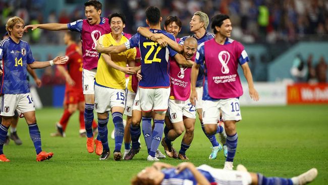 Jepang sukses mengikuti jejak Australia sebagai dua tim Asia yang berhasil melaju ke babak 16 besar Piala Dunia 2022.