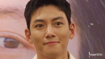 img-title Suka Sate Ayam & Rendang, Ji Chang Wook Penasaran dengan Cilok