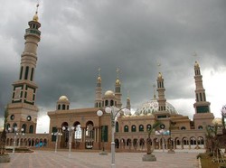 Menilik Megahnya Arsitektur Masjid Islamic Center Kebanggaan Samarinda