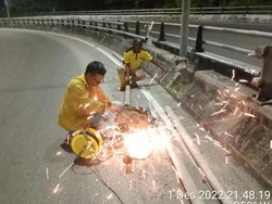 Perbaikan Pagar Jembatan Goyang Buntut Pemotor Jadi Korban