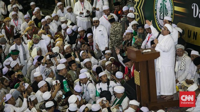 Rizieq Shihab mengatakan reuni 212 awalnya ingin diselenggarakan di Monas atau Masjid Istiqlal, Jakarta Pusat, namun urung terlaksana.