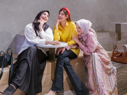 Ditantang Vebby Palwinta dan Mikaila Patritz Hamil Bareng, Ini Jawaban Cut Meyriska