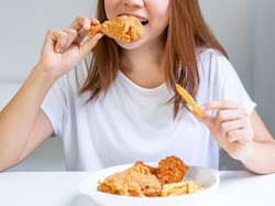 Kerap Konsumsi Junk Food Sedari Bayi, Bocah 2 SD Ini Alami Kebutaan