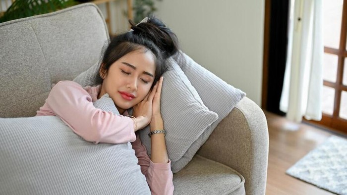 Tips Isi Ulang Energi yang Terkuras dengan Cepat: Power Nap atau Tidur Siang Singkat, Idealnya Berapa Lama?