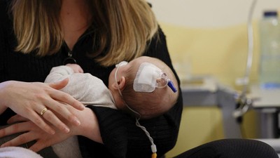FOTO: Banyak Bayi Terjangkit Virus Pernapasan di Jerman