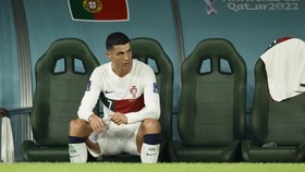 Situasi Ronaldo: Tak Punya Klub, Hubungan dengan Agen Memburuk