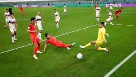 Top 3 Sports: Jerman Tersingkir dan Doa Ozil, Korea Lolos ke 16 Besar