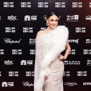 6 Potret Gaya Luna Maya dengan Brand Ternama Internasional