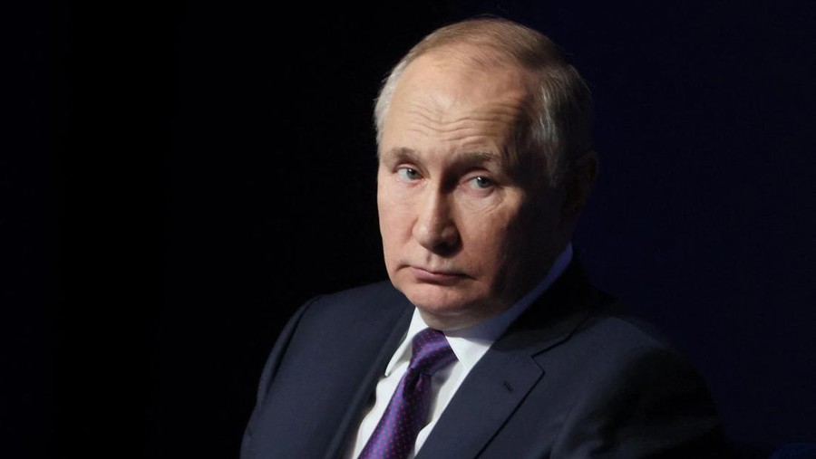 Vladimir Putin Russian President Vladimir Putin attends the 10th National Congress of Judges, in Moscow, Russia November 29, 2022. Sputnik/Mikhail Metzel/Pool via REUTERS/File Photo