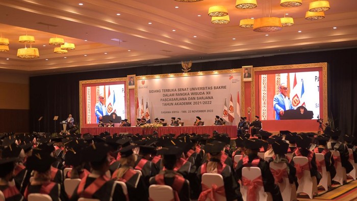 Bikin Seruangan Tertuju Padamu, Yuk Persiapkan Kulit Glowing Jelang Wisuda Bareng POND'S! Bikin Seruangan Tertuju Padamu, Yuk Persiapkan Kulit Glowing Jelang Wisuda Bareng POND'S!