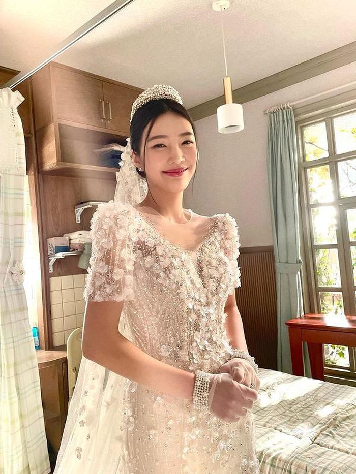 Senyuman dapat menyebarkan kebahagiaan bagi orang lain. Sama seperti namanya yang memiliki arti kegembiraan, Joy Red Velvet mendatangkan kebahagiaan dengan tersenyum manis dan memperlihatkan whisker dimples miliknya./ Foto: instagram.com/_imyour_joy