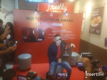 Judika Raih Penghargaan Penjualan Album 'Teruslah Berharap' Terbanyak