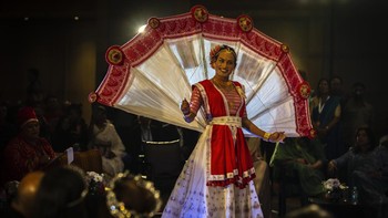FOTO: Semarak Kontes Kecantikan Transgender di India
