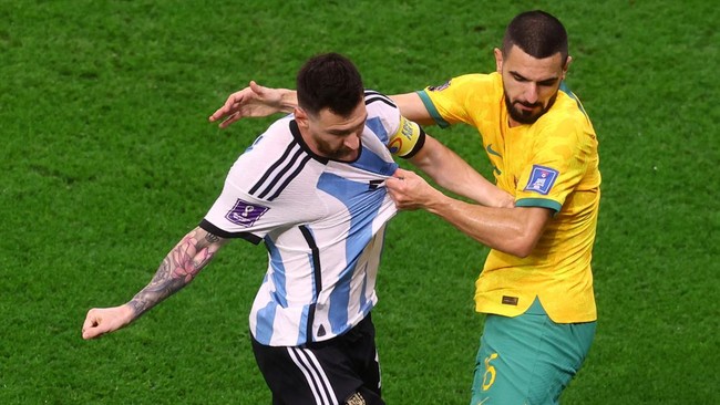 Australia menanggung akibat setelah membuat Lionel Messi marah dengan kebobolan pada menit ke-35 pada pertandingan babak 16 besar Piala Dunia 2022.