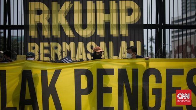 Fraksi PKS sempat adu pendapat dengan pimpinan DPR terkait pasal penghinaan presiden di RKUHP. Namun, pendapatnya dibatasi.