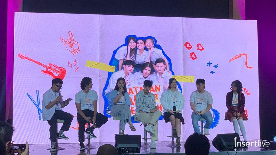 Catatan Akhir Sekolah The Series Catatan Akhir Sekolah The Series