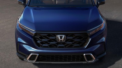 Honda Ubah CR-V Jadi Mobil Fuel Cell Bertenaga Hidrogen 2024 