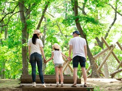 Libur Sekolah Tiba, Simak 6 Tips Liburan Aman dan Nyaman bersama Anak!