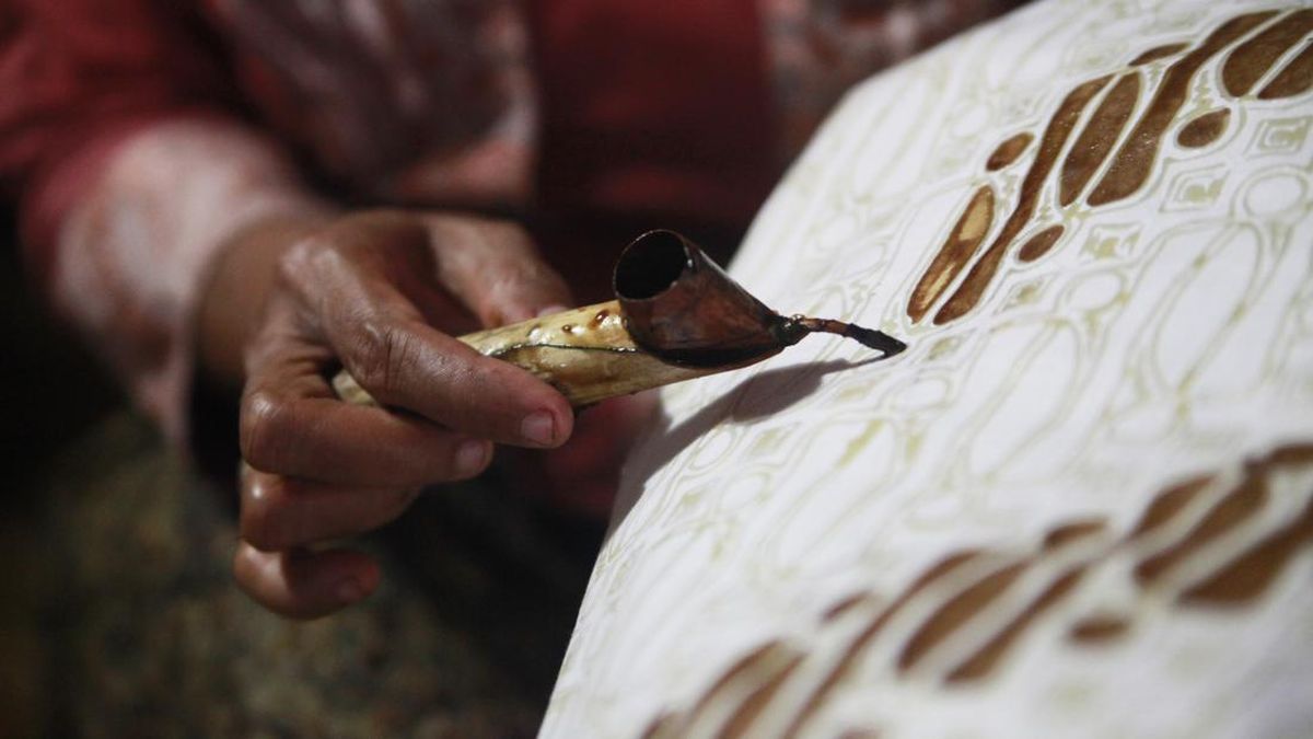 30 Ucapan Selamat Hari Batik 2025, Rayakan Identitas-Budaya Indonesia