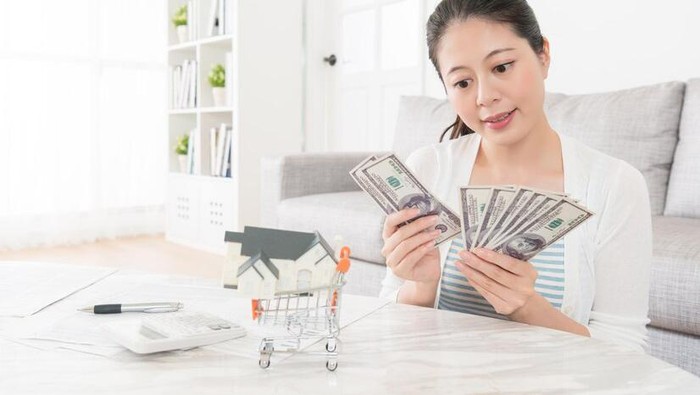 3 Mitos Keuangan Perempuan yang Masih Banyak Dipercaya