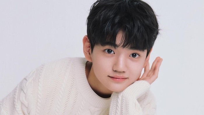 Kenalan dengan Kim Kang Hoon, Sosok 'Song Joong Ki Cilik' yang Tuai Pujian di Reborn Rich