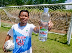 Evan Dimas Bicara Pentingnya Minum Air Mineral Mulai dari Bangun Pagi