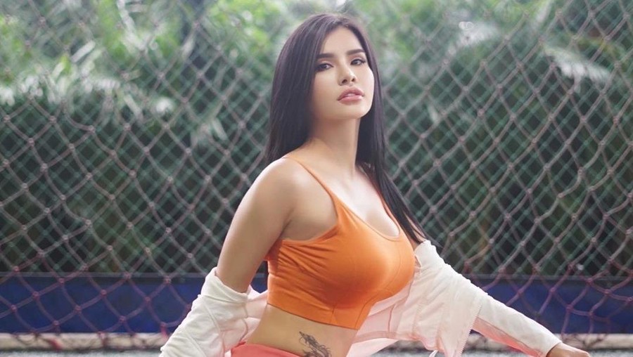 maria vania