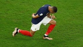FOTO: Mbappe Menggila, Prancis ke Perempat Final Piala Dunia