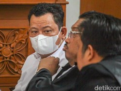 Seberapa Kuatnya Kuat Maruf Bikin Hakim Bertanya-tanya