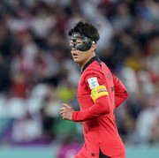 Sudah Tahu? Ini Alasan Pemain Sepak Bola Son Heung Min Pakai 'Masker Hitam' Saat Bertanding di Piala Dunia 2022