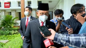VIDEO: Menteri ESDM Siapkan Lokasi Aman Untuk Pengungsi Semeru