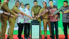 Bobby Nasution Luncurkan Jamkes Medan Berkah dan Resmikan RSUD