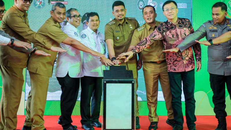 Sebagai wujud peningkatan pelayanan kesehatan kepada masyarakat Wali Kota Medan Bobby Nasution meluncurkan Universal Health Coverage (UHC)