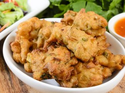 3 Resep Gorengan Gerobakan yang Populer Gurih Renyahnya