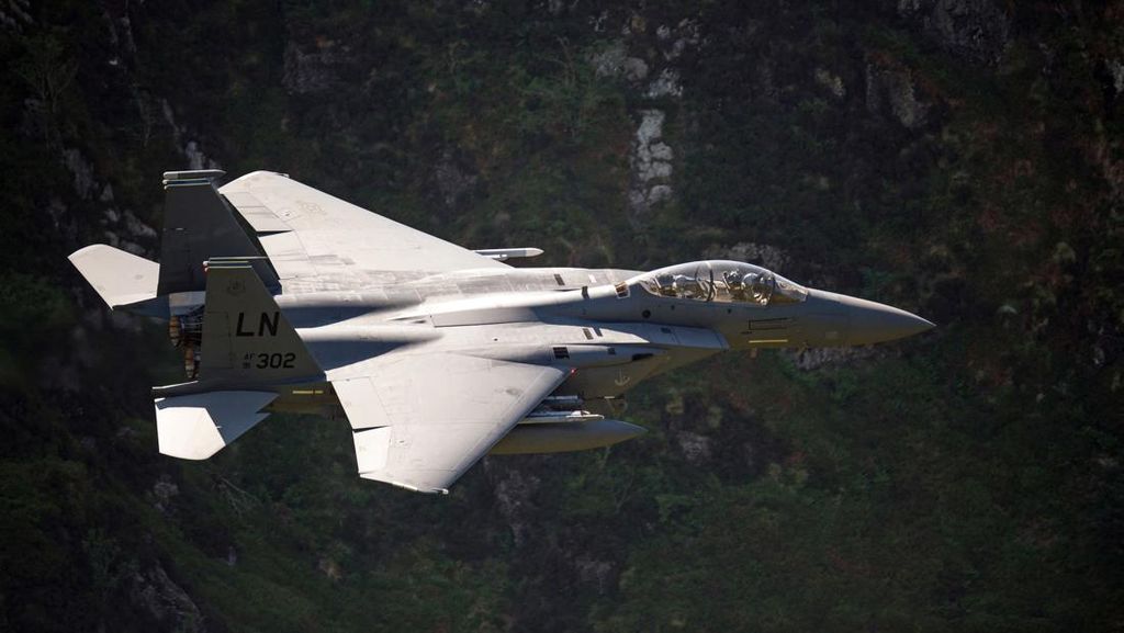 Masa Bodoh Diprotes, AS Bersikeras Jual Jet Tempur F-15 ke Israel