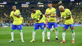 img-title FOTO: Pro Kontra Tarian Brasil di Atas Derita Korea Selatan