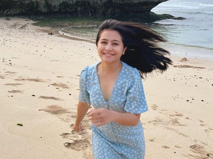 5 Potret Prilly Latuconsina Tanpa Makeup, Nikmati Tinggal di Jogja