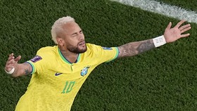 img-title Neymar Soal Cedera: Saya Habiskan Siang dan Malam dengan Air Mata