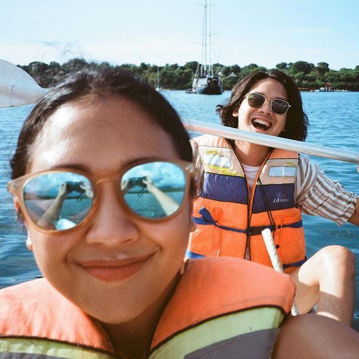 <p>Sherina Munaf dan Baskara Mahendra juga memiliki kesamaan hobi. Keduanya gemar pergi <em>travelling</em> dan melakukan aktivitas <em>outdoor.</em> (Foto: Instagram @baskaramahendra)</p>