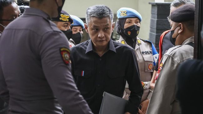 Hendra Kurniawan Mengaku Tak Pernah Perintah Irfan Widyanto Ambil CCTV