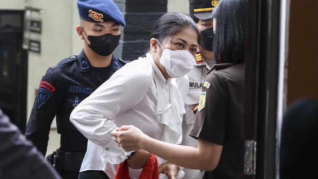 Saksi Ahli Poligraf mengatakan soal perselingkuhan antara Putri Candrawathi dan Brigadir J saat pemeriksaan uji kebohongan titipan dari penyidik.