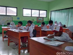 Tempat Pengungsian Dipakai Ujian, Pengungsi Semeru Pulang ke Rumah