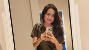 Lepas Hijab & Pakai Hotpants, 7 Potret Terbaru Mantan Babysitter Mawar AFI