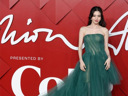 5 Potret Han So Hee, Artis Cantik Korea yang Dipuji seperti Bidadari