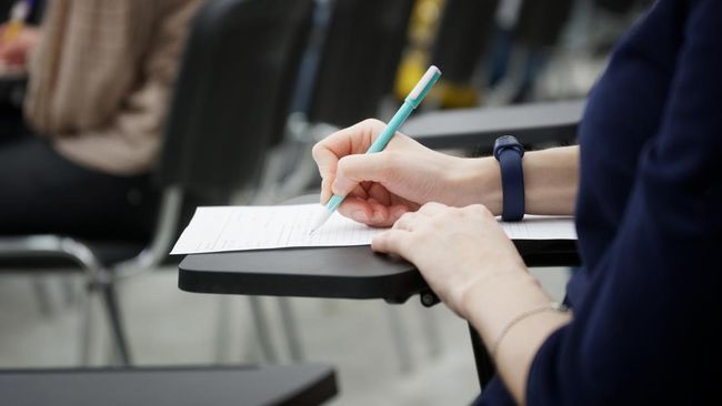Setelah melakukan registrasi, siswa bisa mendaftar, memilih program studi, dan memahami aturan memilih jurusan SNBP 2024. Cek di sini.