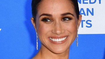 KEDEKATAN MEGHAN DAN ANAK KAKAK TIRI