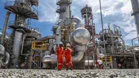 FOTO: Mengintip LPG Production Booster System di Badak LNG