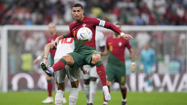 Cristiano Ronaldo berpeluang memecahkan rekor dunia lagi saat timnas Portugal melawan Liechtenstein di Kualifikasi Euro 2024.