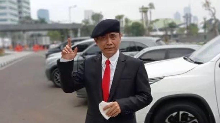 Siapa Lord Rangga? Ini Sosok Petinggi Sunda Empire Siapa Lord Rangga? Lord Rangga dikenal sebagai petinggi Sunda Empire tersebut meninggal dunia pada Rabu (7/12/2022) pagi karena sakit. Ini sosoknya.